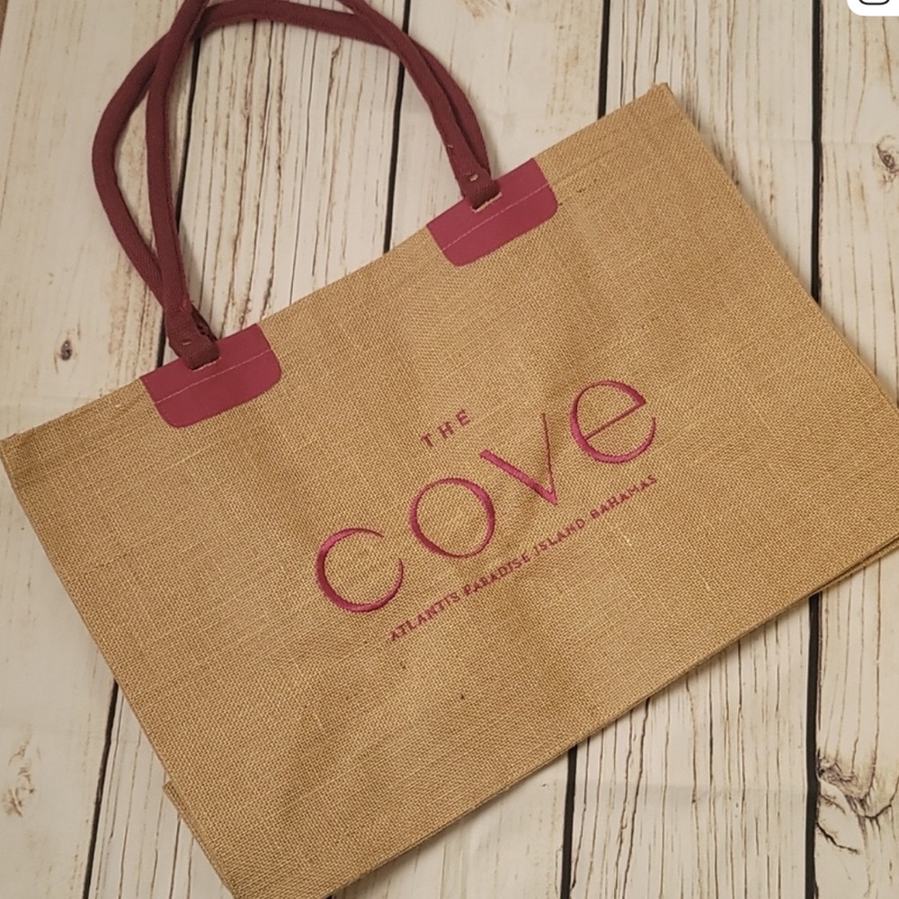 The COVE ATLANTIS BAHAMAS OVERSIZED Tote Bag